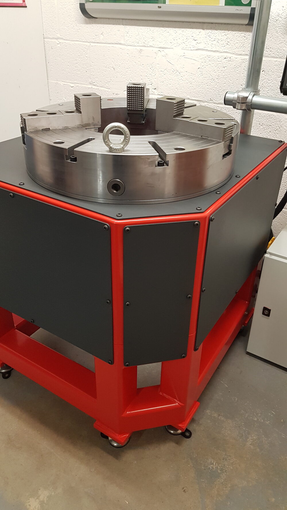 Welding Rotator With Top Accessory